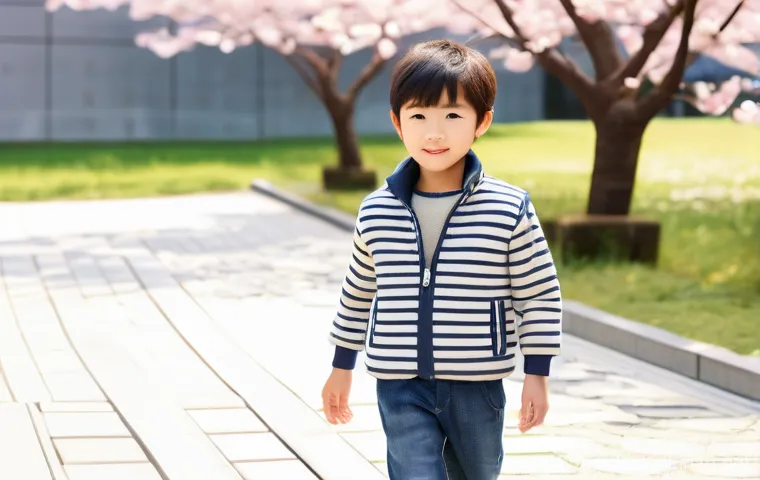 유아용 외출복 추천 - **Prompt:** "A calm and content Japanese baby, about 12 months old, is softly seated on a plush rug ...